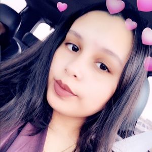 Meet your Posher, Clara